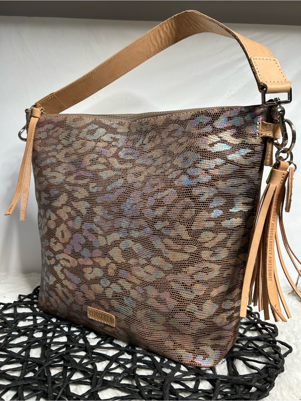 Consuela Iris Hobo - Picture 4 of 14